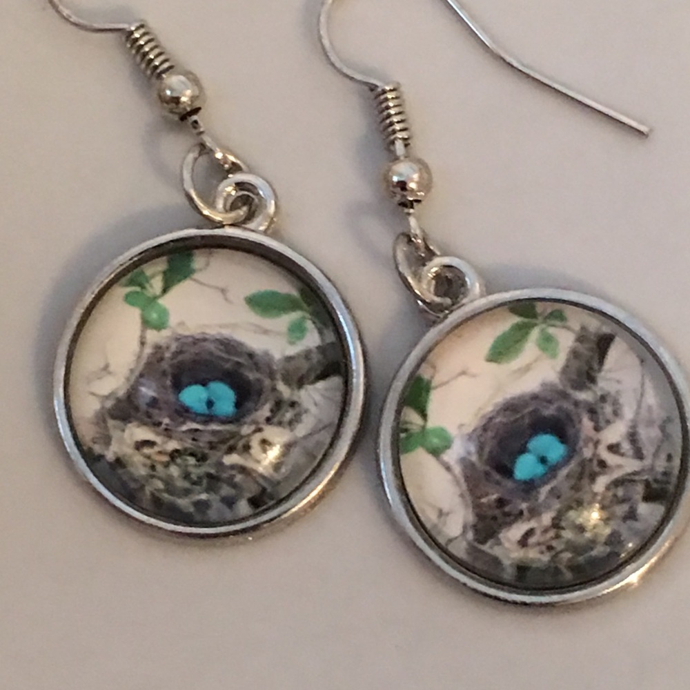 Robins’ nest dangle earrings